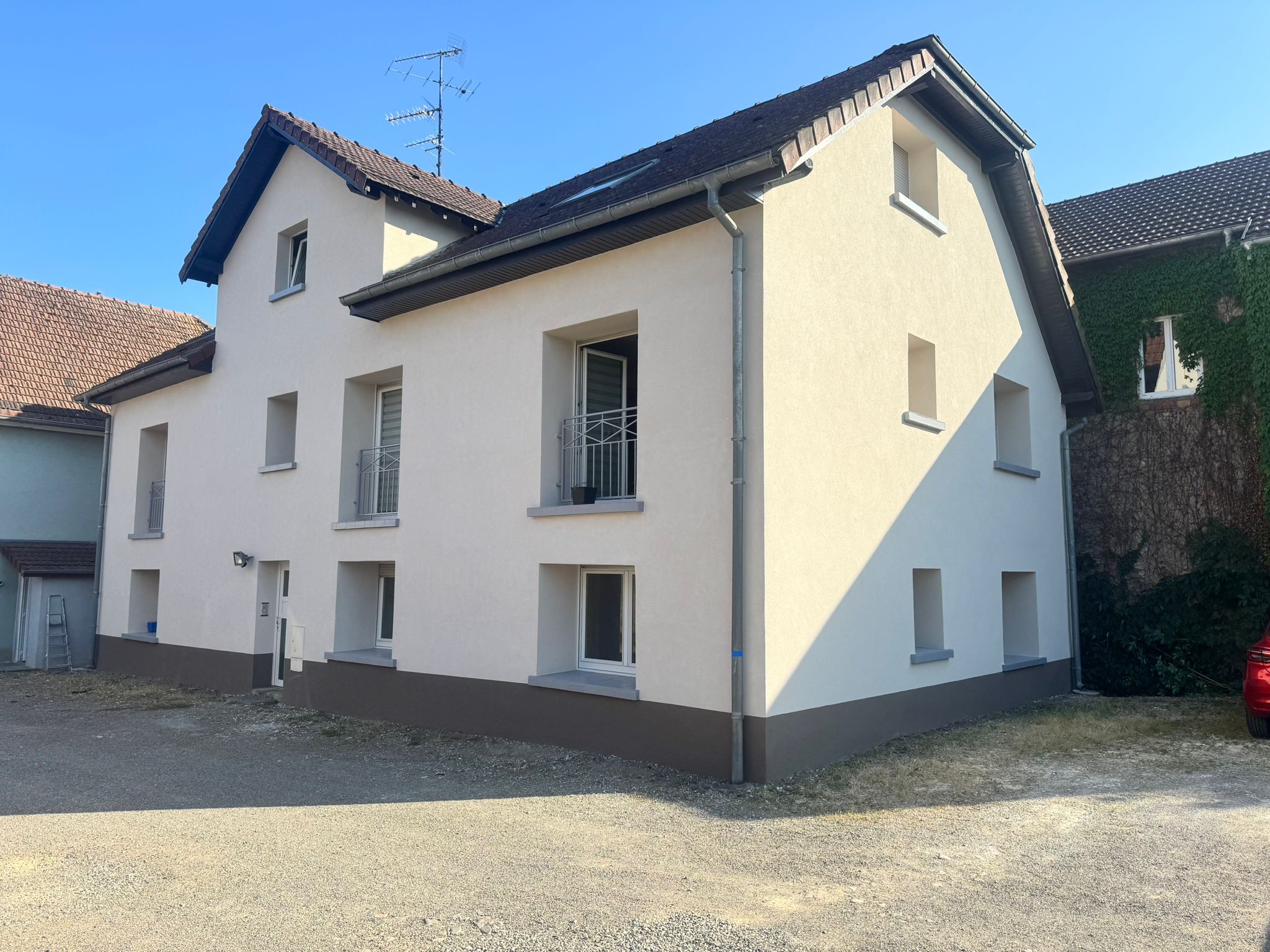 Ravalement de façade d'immeuble à Sierentz (68510)